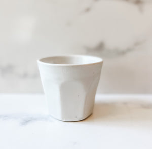 Daily Ritual Fluted Tumbler Small - Piedra Blanca Collection