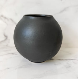Ojai Moon Vase - Valley of the Moon Collection